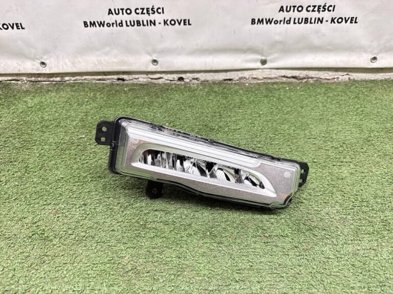 Комплектна права світлодіодна (LED) протитуманна фара для BMW X5 (G05), X6 (G06), X7 (G07)